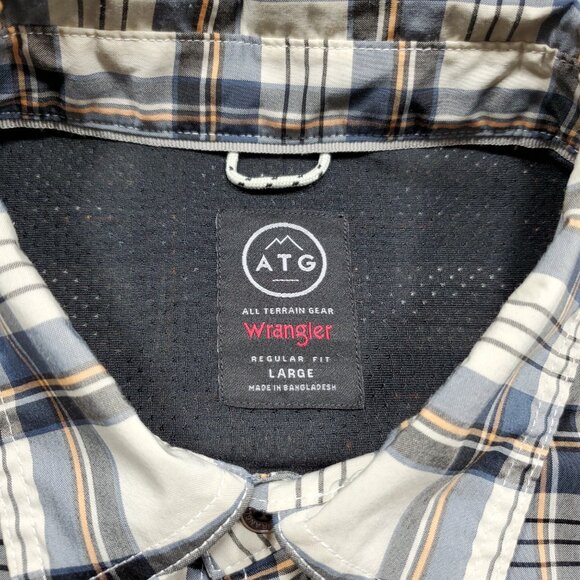 Wrangler ATG Button Up Long Sleeve Outdoorsman Plaid Shirt Black Tan Men Sz L - Picture 3 of 14